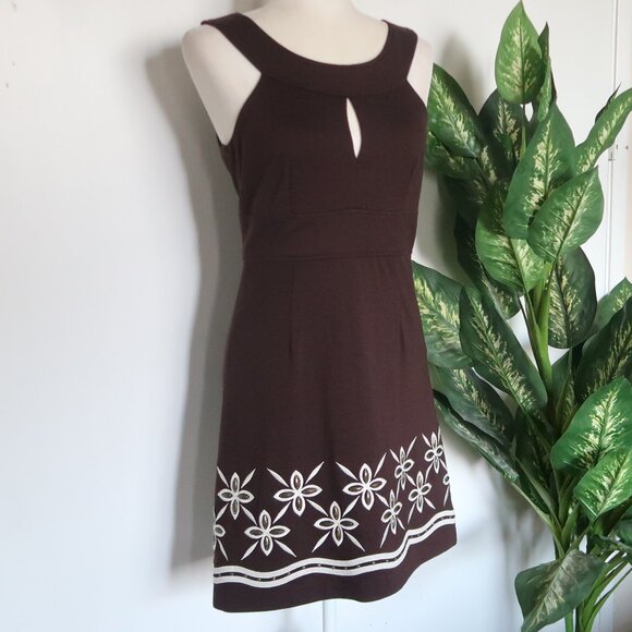 Laundry by Shelli Shelli Segal Sleeveless Fit & Flare Dress Embroidered Beaded 4 - Picture 3 of 14